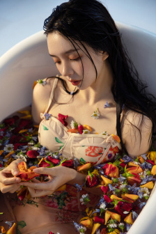 今天晚上让你哭着喊停是什么歌